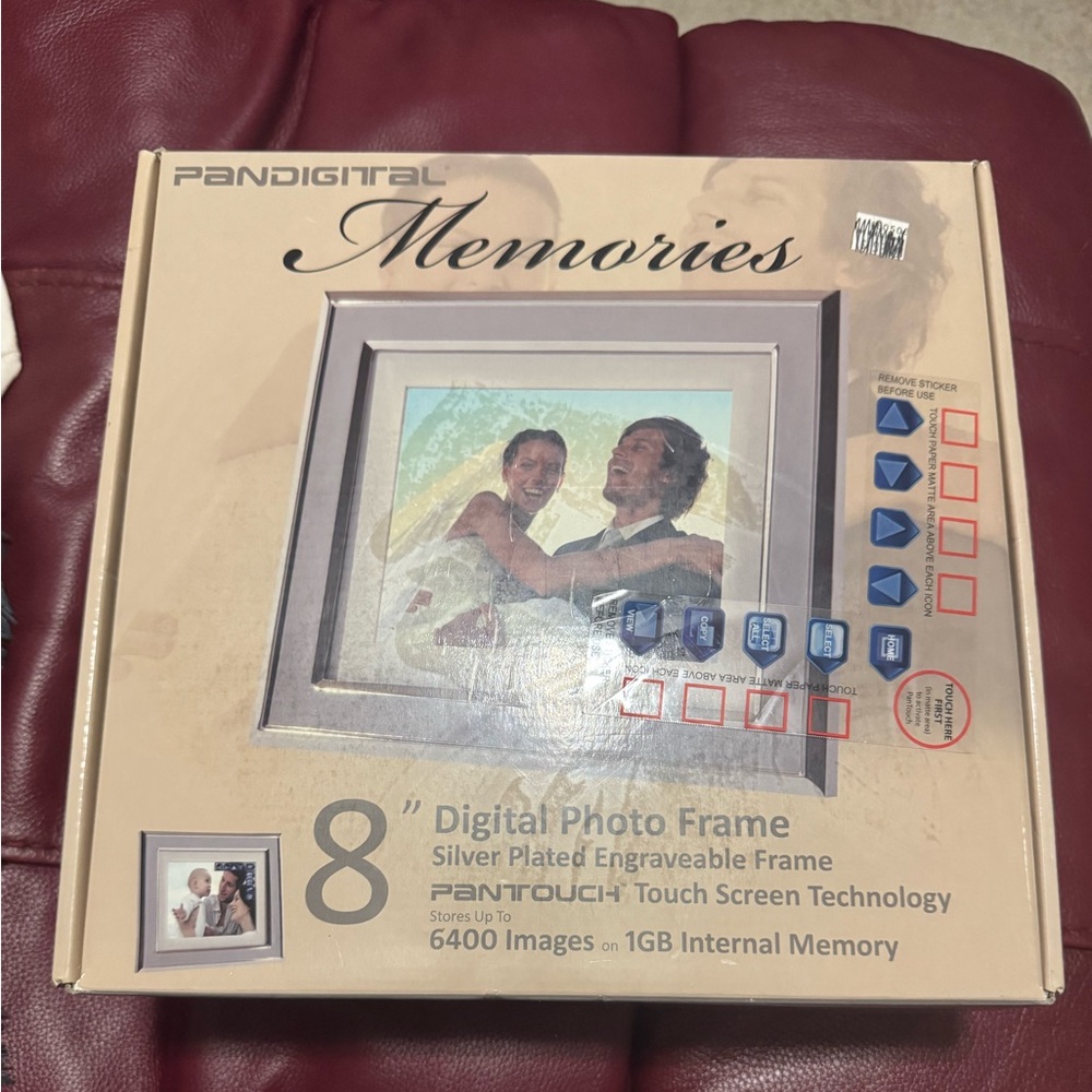 Pandigital Memories Digital Photo Frame